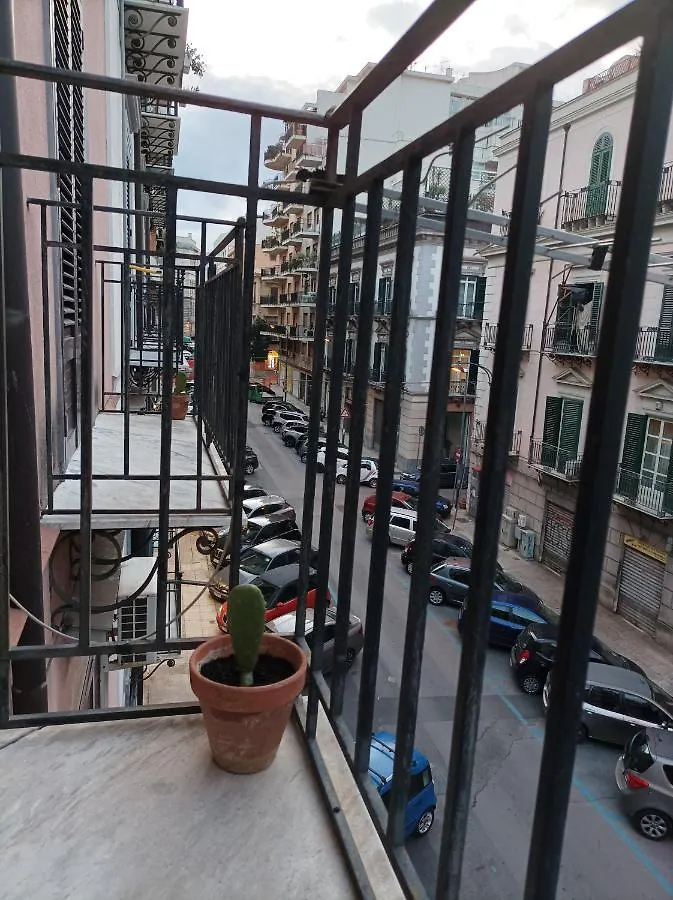 Amuri Siculo, Casa Vacanze Palermo Centro Apartment